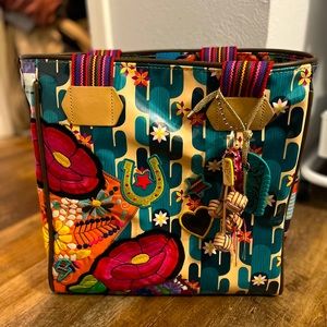 Dezi Consuela Tote-NWT